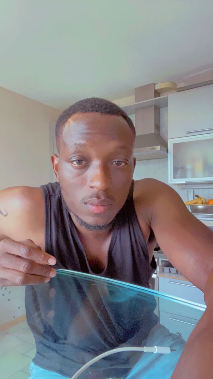  38361526  Shizzle, 33 ,    --