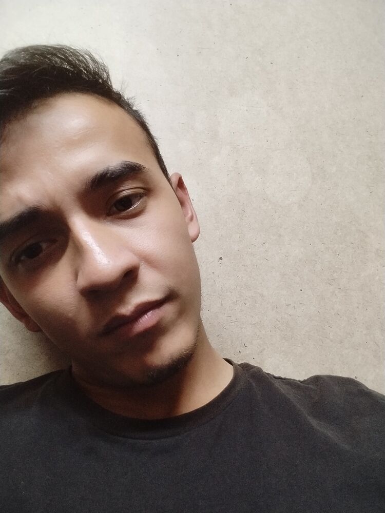  30579156  , 28 ,    