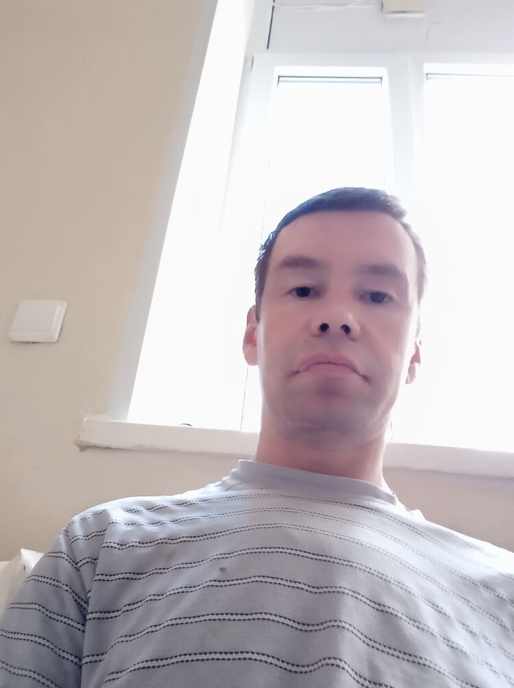  -,   Dybalev, 40 ,   ,   