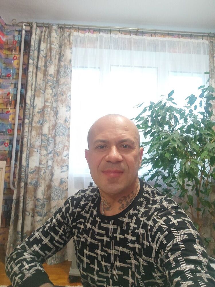  48308426  , 47 ,    