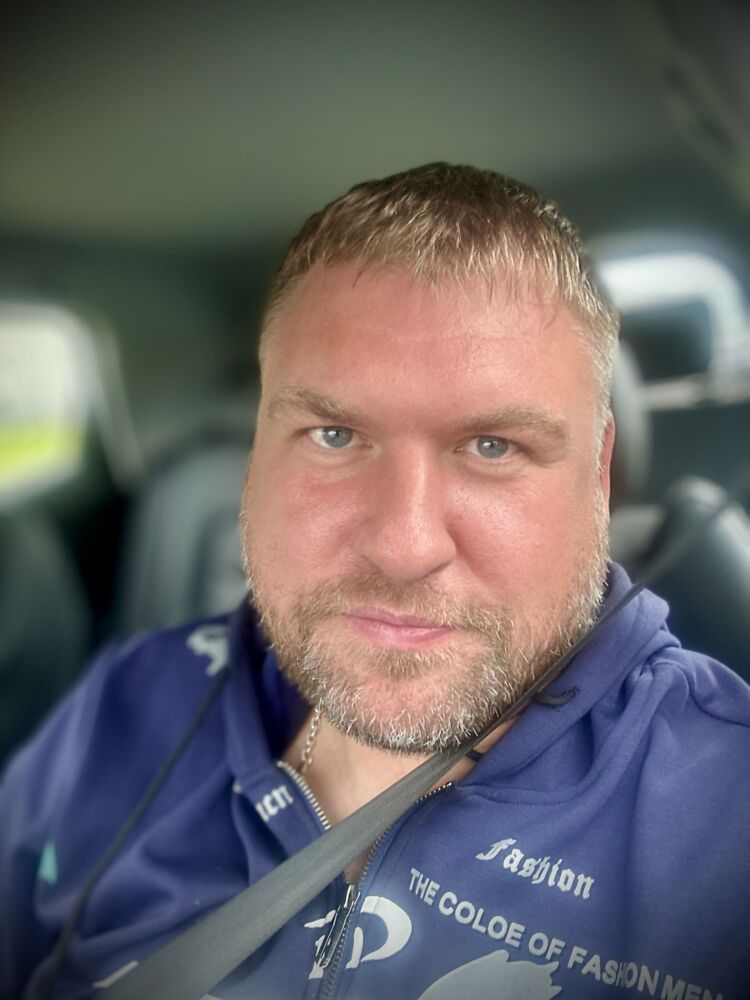  44131946  , 45 ,    -