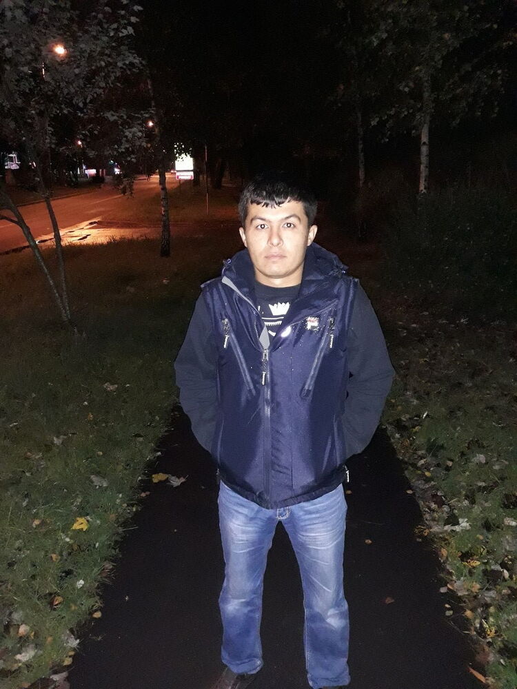  ,   Aman, 32 ,   ,   , c 