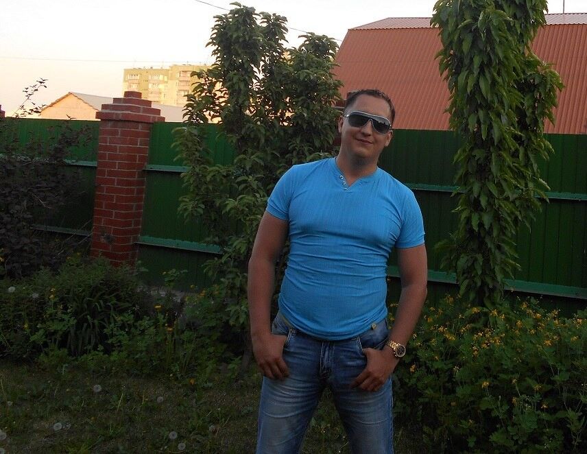  7607786  Alex, 42 ,    