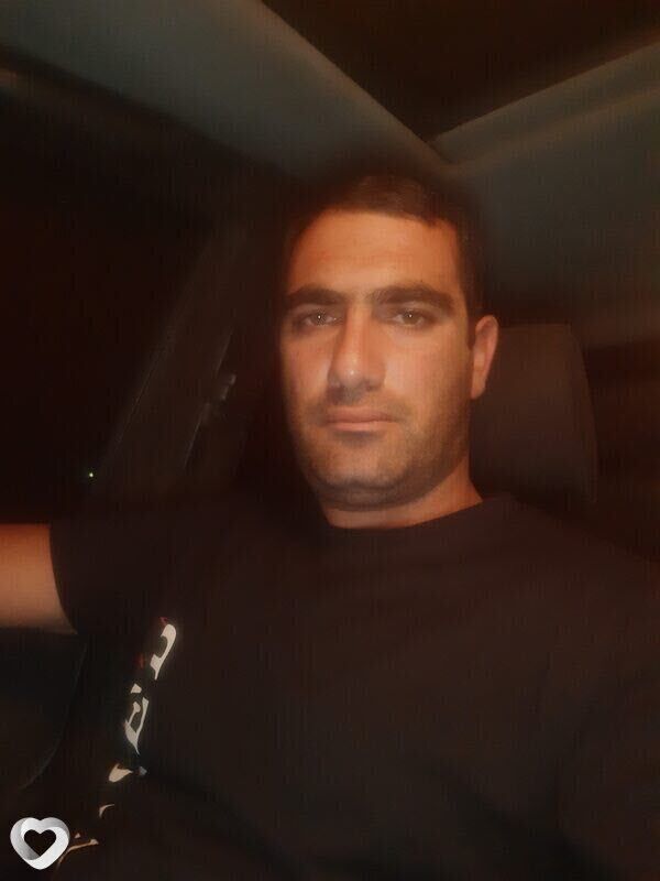  41936516  ARTYOM, 40 ,    