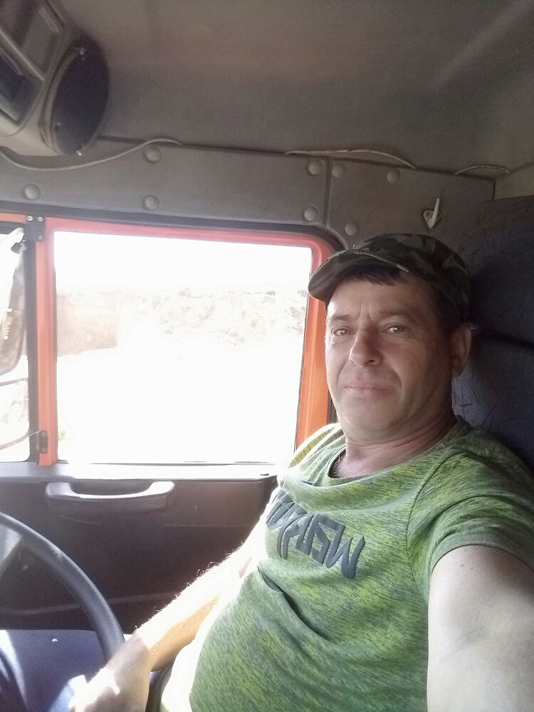  52400246  , 47 ,    