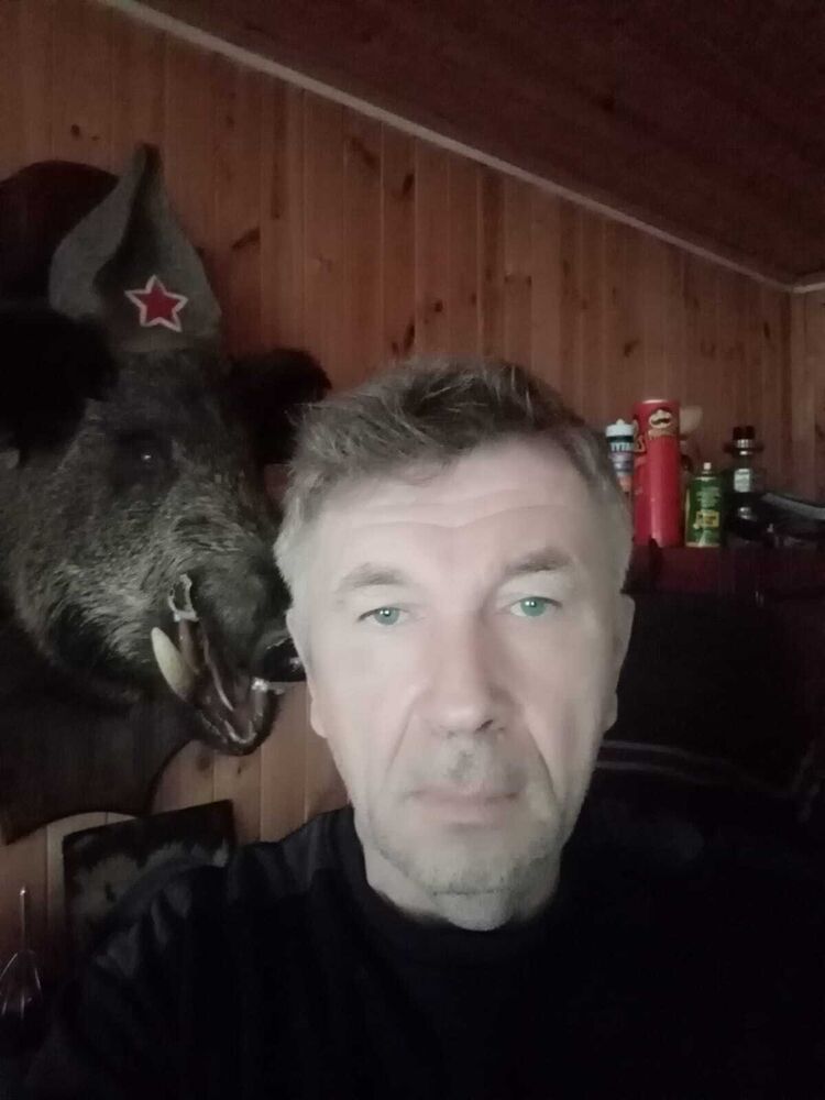  33252956  , 61 ,    