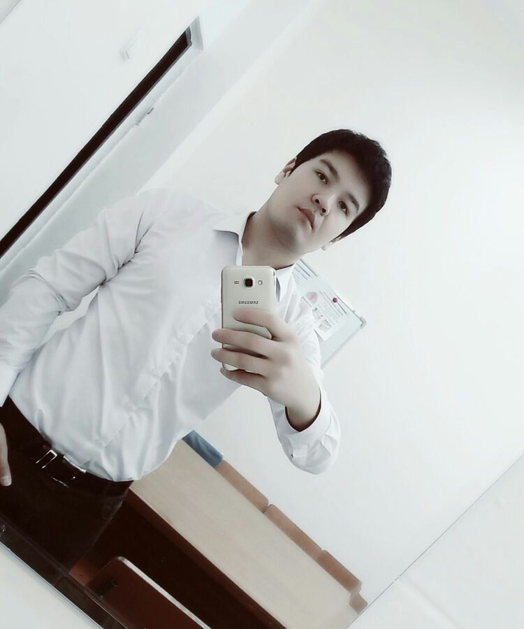  19018786  Rustam, 31 ,    