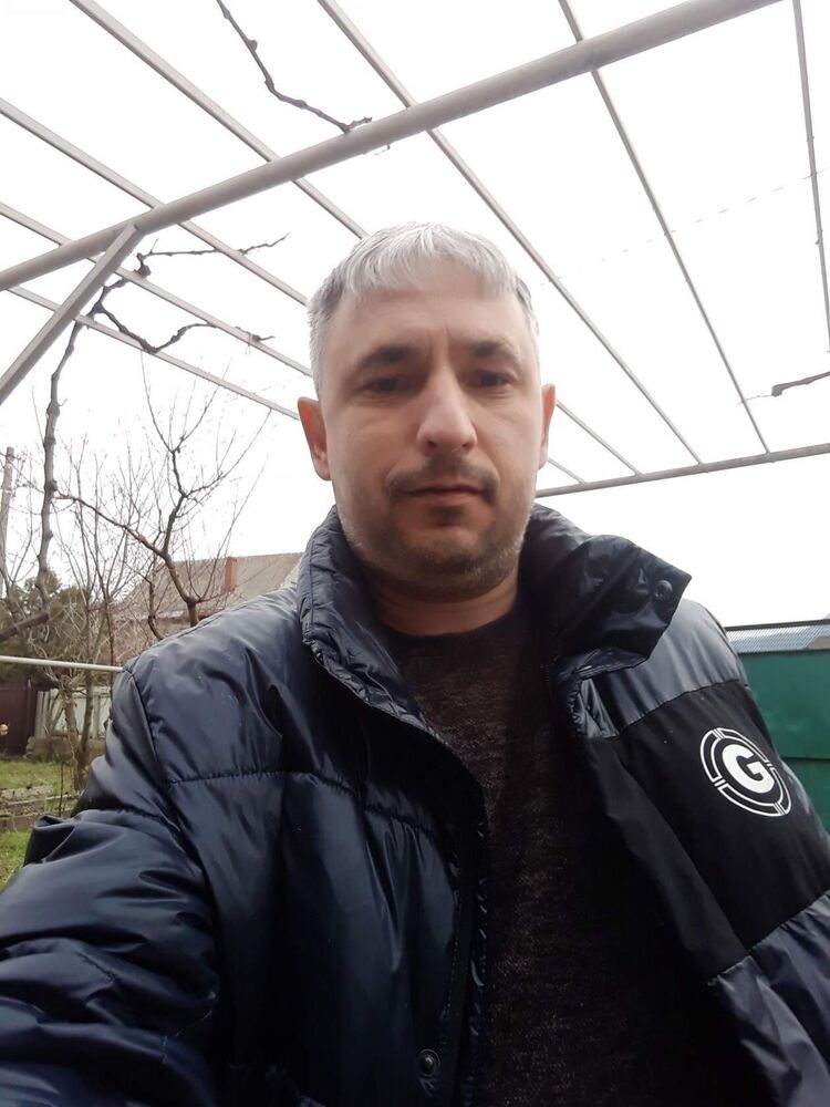  44551276  NIKOLAY, 45 ,    