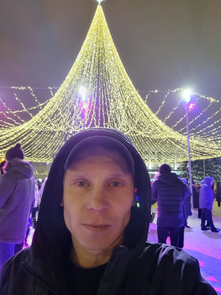  41447266  Vasya, 37 ,    -