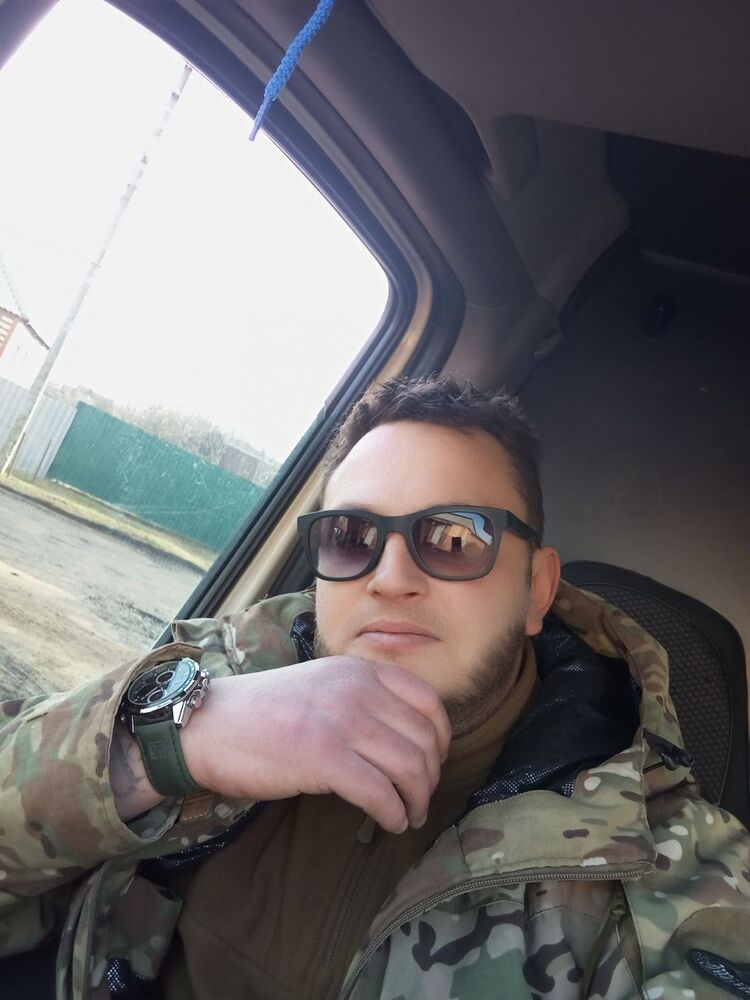  42459706  , 33 ,    