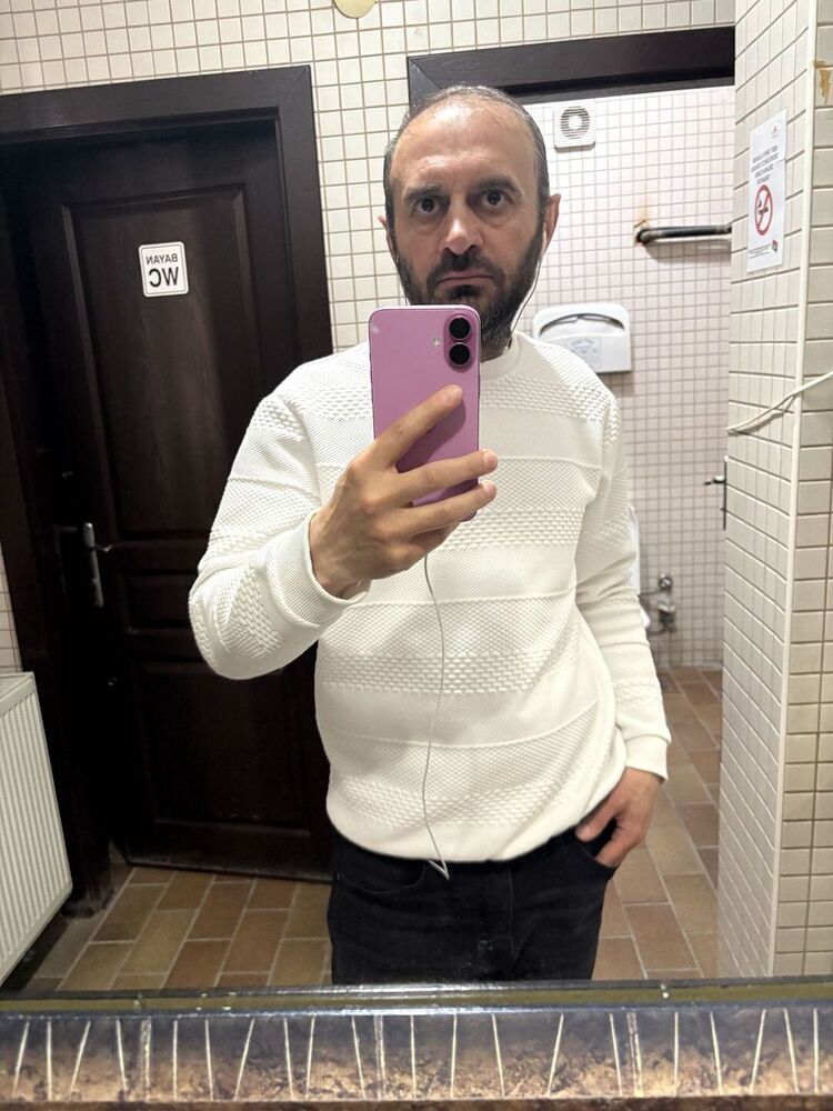  ,   Ahmet, 42 ,   ,   , c , 