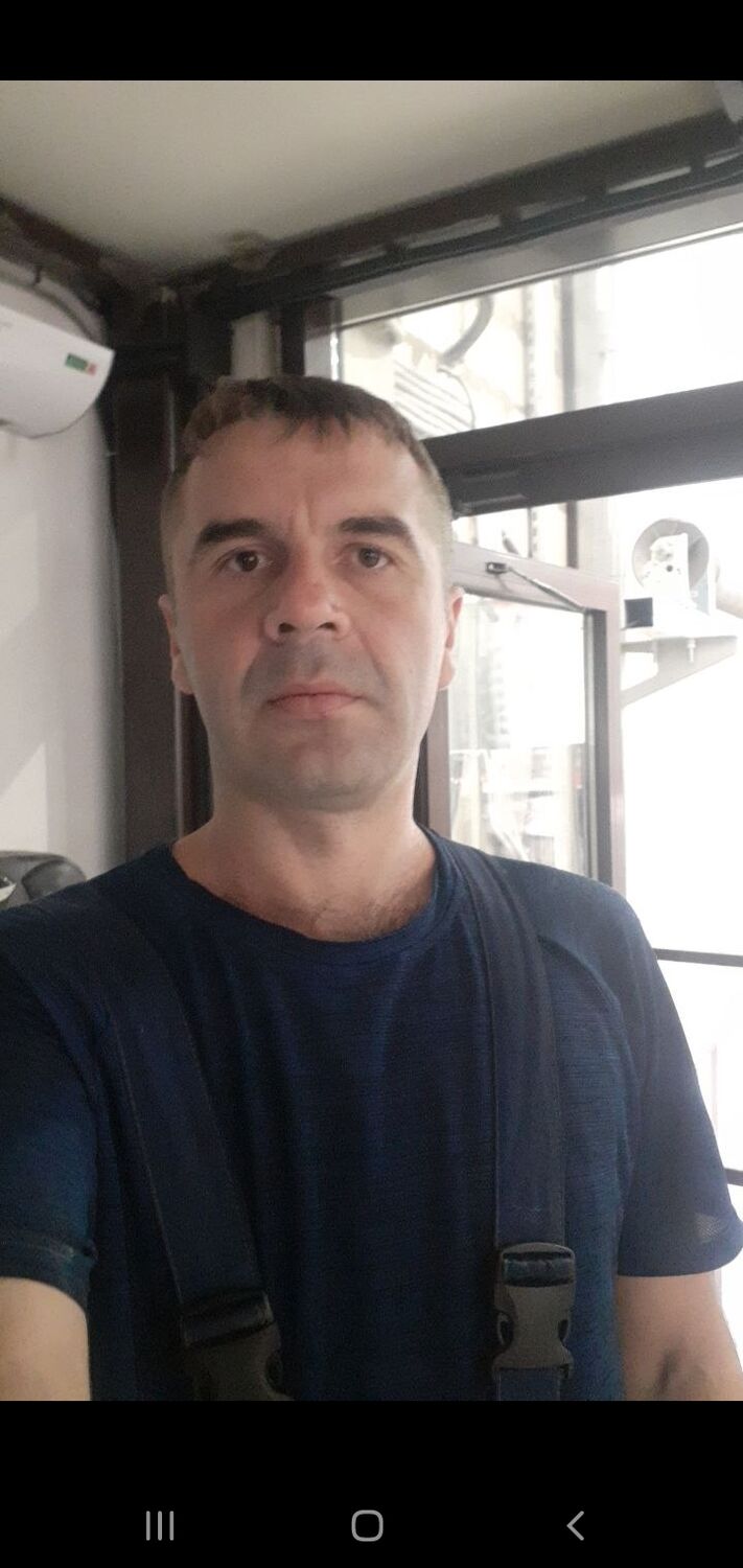  48329946  , 38 ,    