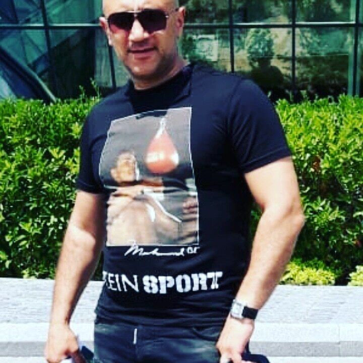  23793776  Ruslan, 42 ,    