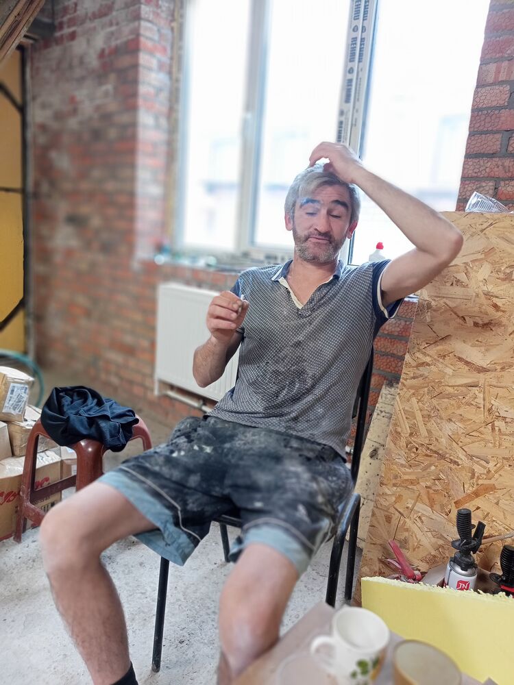  --,   , 42 ,   ,   