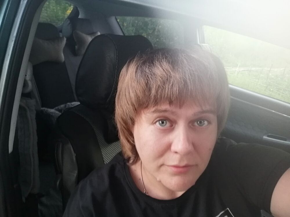  29248216  JULIA, 41 ,    -