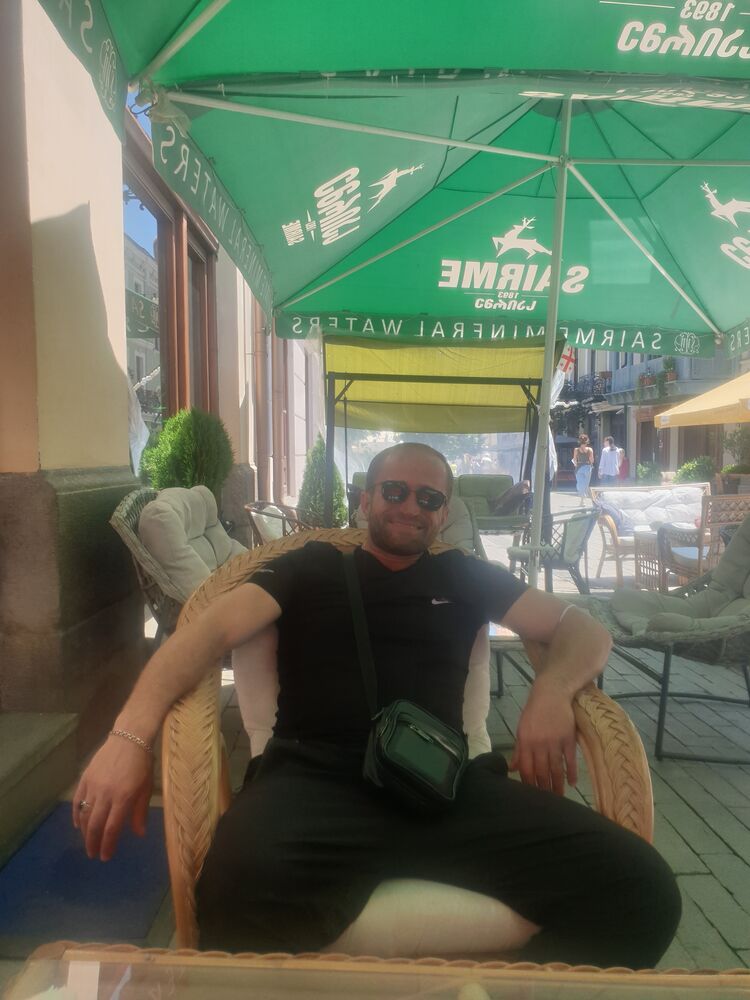  ,   Giorgi, 37 ,   ,   
