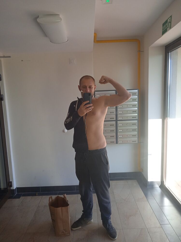  Bielany Wroclawskie,   , 32 ,   ,   , 