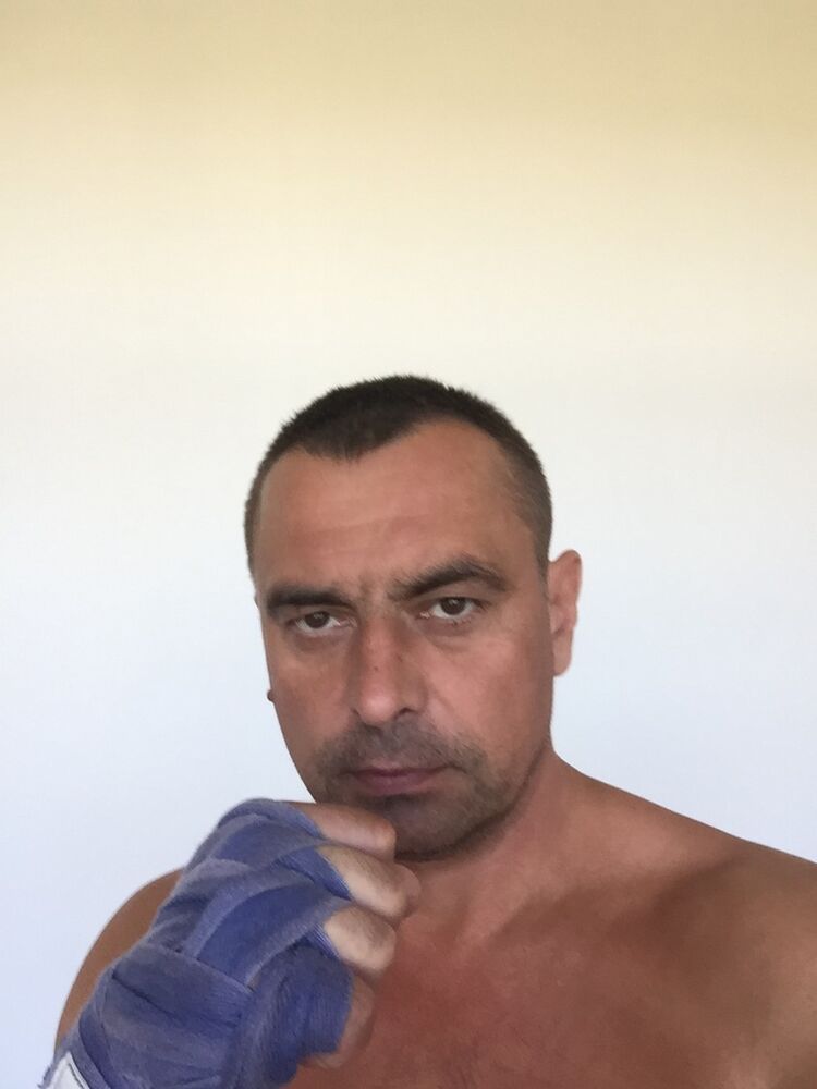  18400246  , 44 ,    -