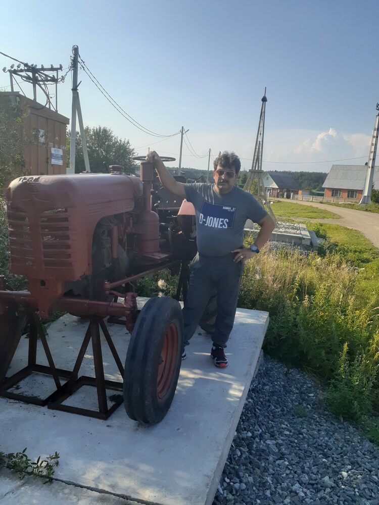  ,   Mirzo, 54 ,   c 