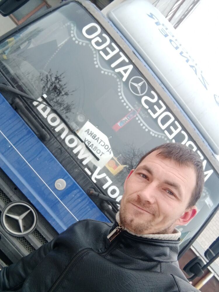  ,   Andrei, 35 ,   ,   , c , 