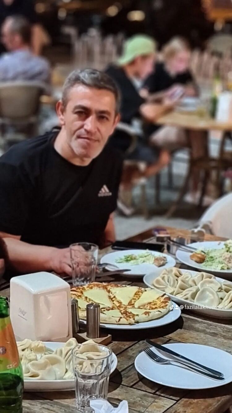  50395806  , 51 ,    Palais-Bourbon