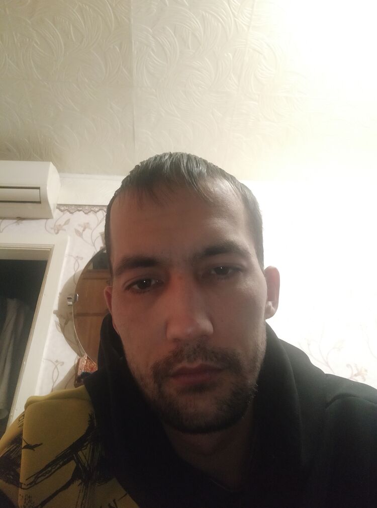  31836466  , 33 ,    