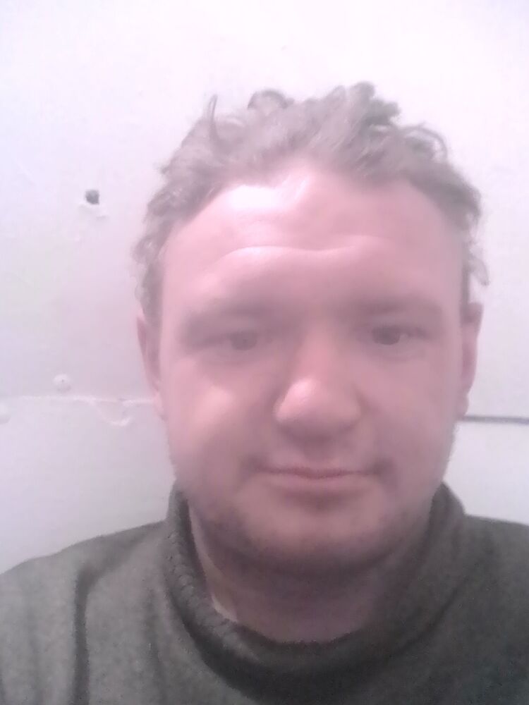  31743806  , 27 ,    