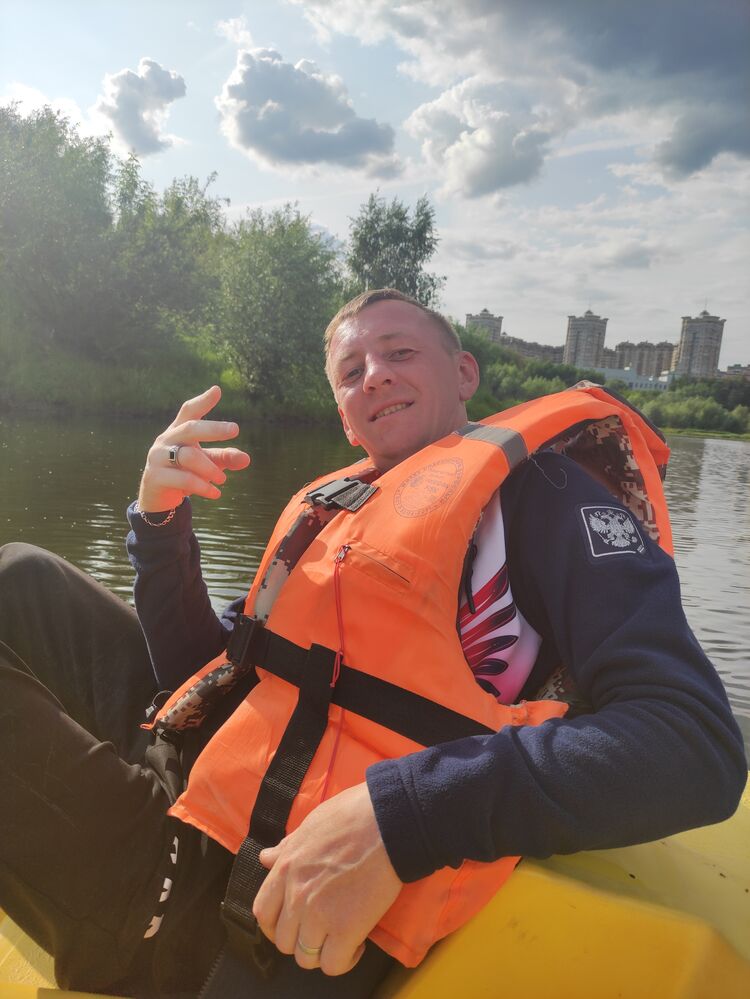  ,   Aleksei, 44 ,     , c 