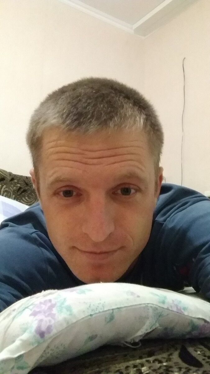  ,   Maks, 37 ,   ,   , c , 