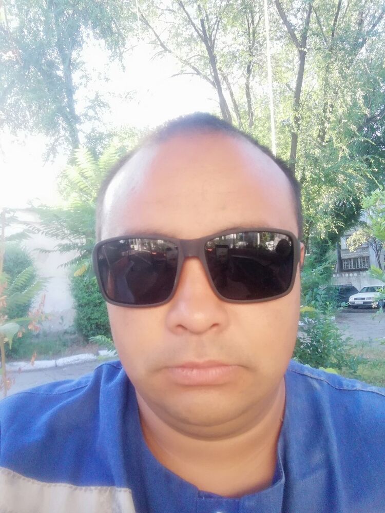  ,   Anvar, 36 ,   ,   , c , 