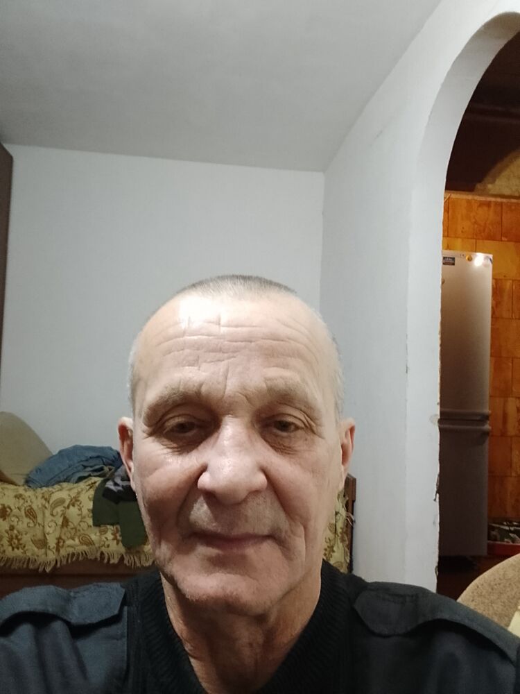  48323036  , 57 ,    