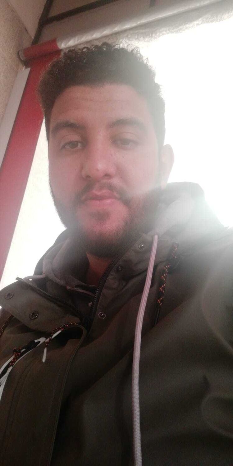  ,   Ayoub, 32 ,   ,   