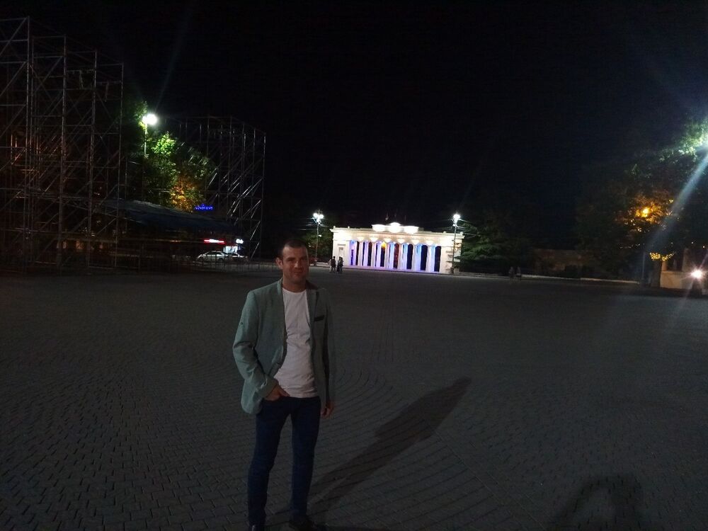  ,   , 33 ,   c 