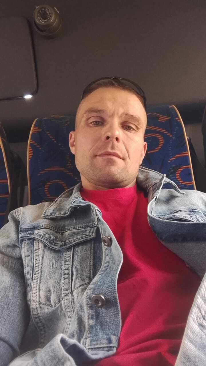  52055076  , 38 ,    