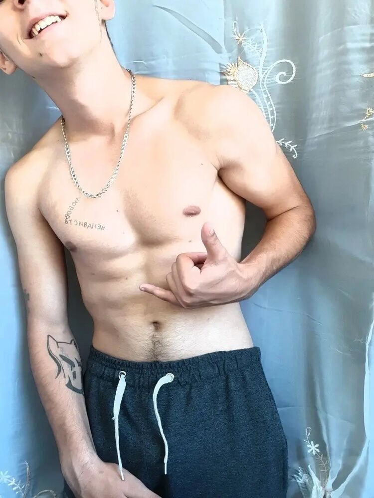  ,   Alexander, 23 ,   ,   , c 