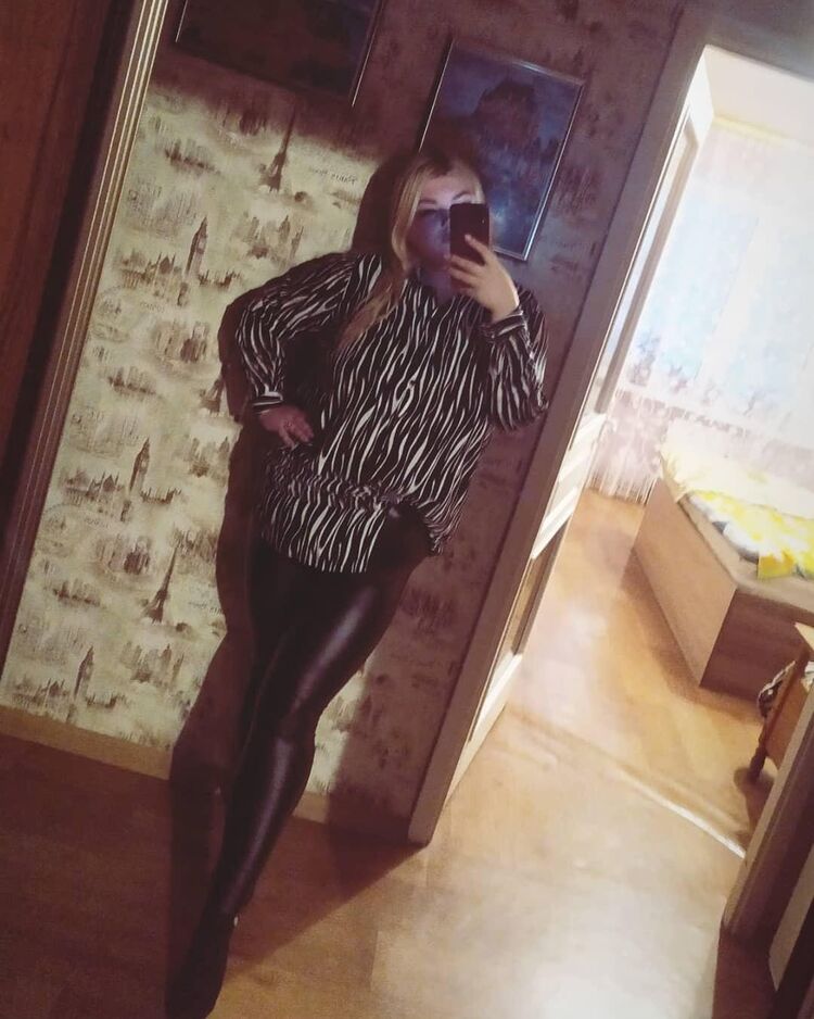  ,   Elizaveta, 24 ,   c 