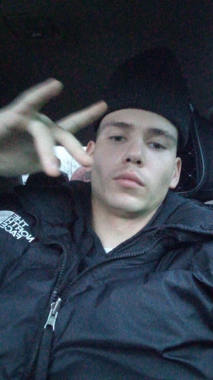  41927396  , 21 ,    