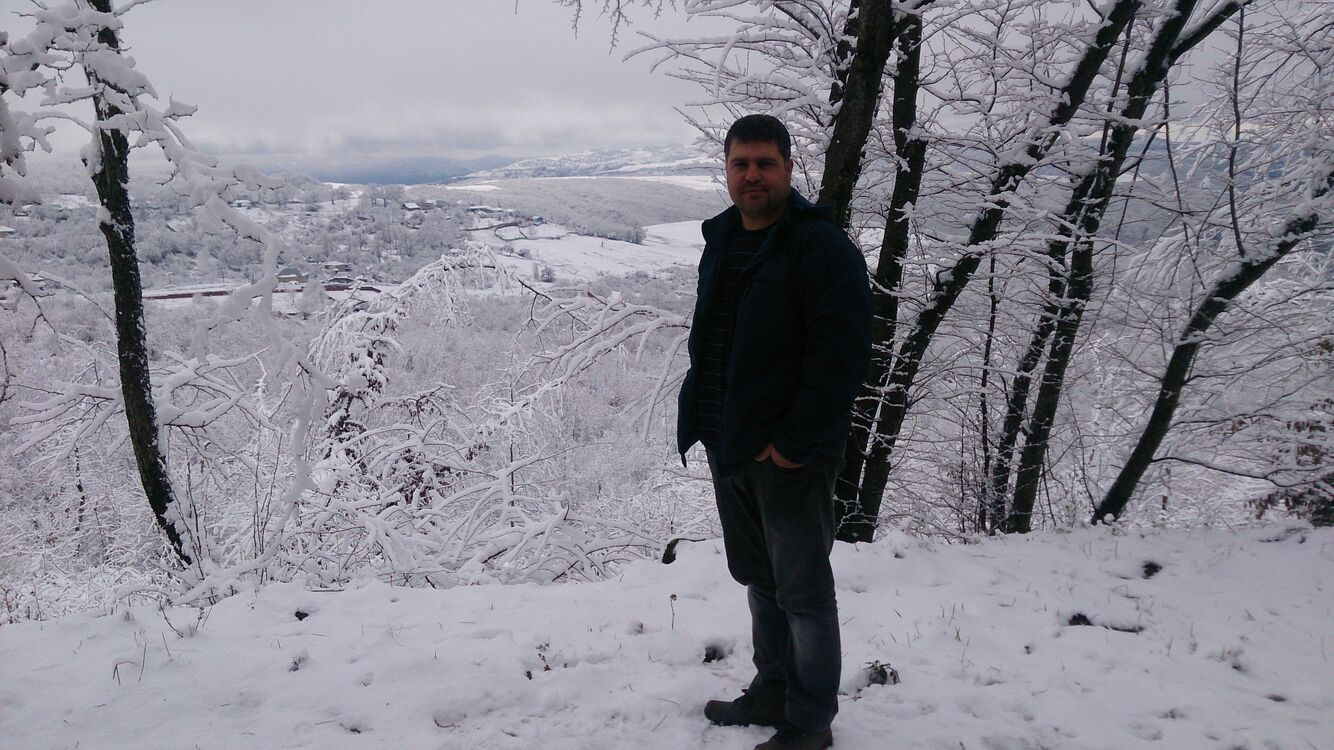  26225456  Jenser, 40 ,    