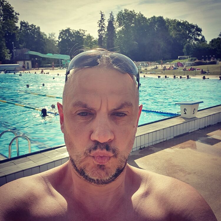  44138486  Vitali, 45 ,    