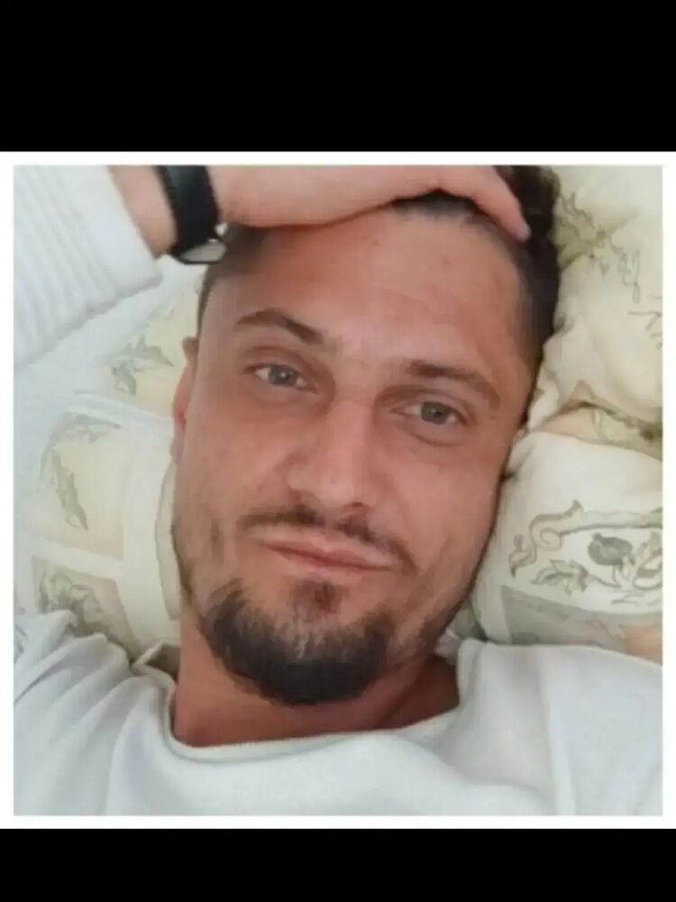  Eichgraben,   Seryoga, 37 ,   ,   