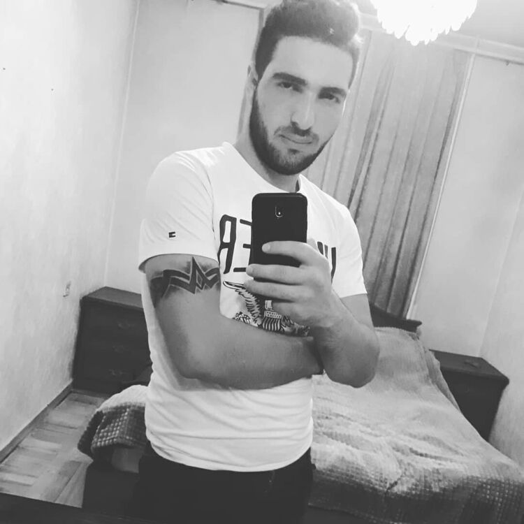  ,   Narek, 27 ,   ,   , c 