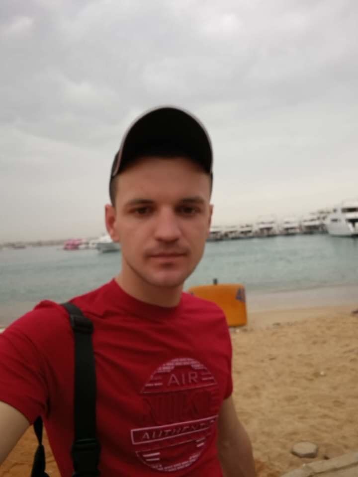  19538126  LiMoNsHiK, 34 ,    