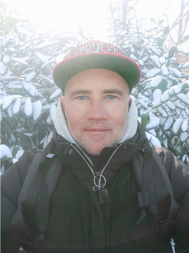  54565396  Vladimir, 36 ,    