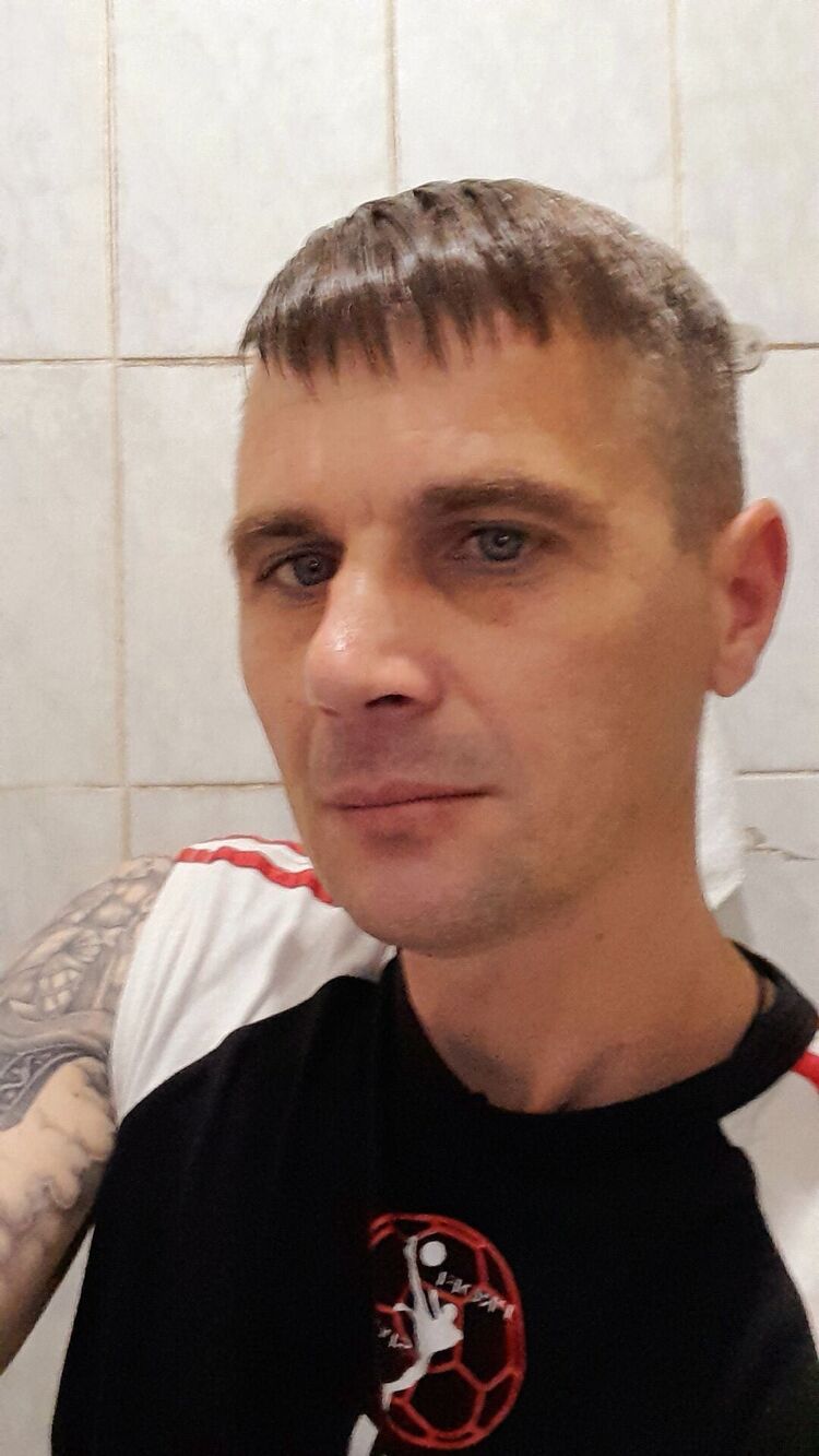  43733936  , 40 ,     