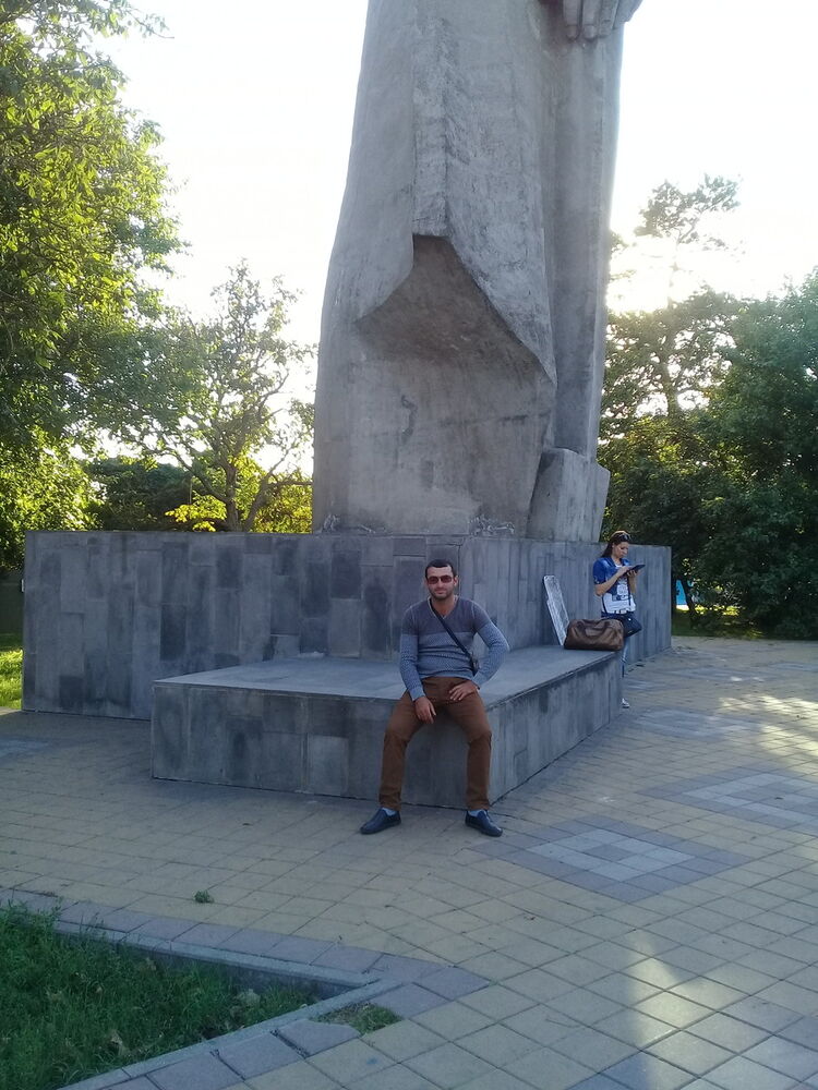  15297946  , 34 ,    