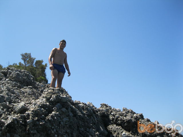  1129606  Hakob, 33 ,    