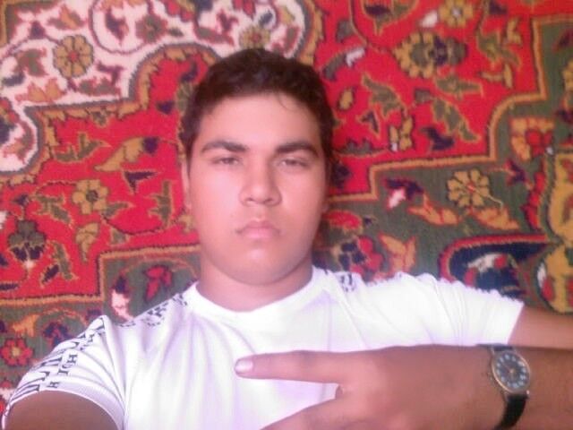  16877226  Bexruz, 28 ,    
