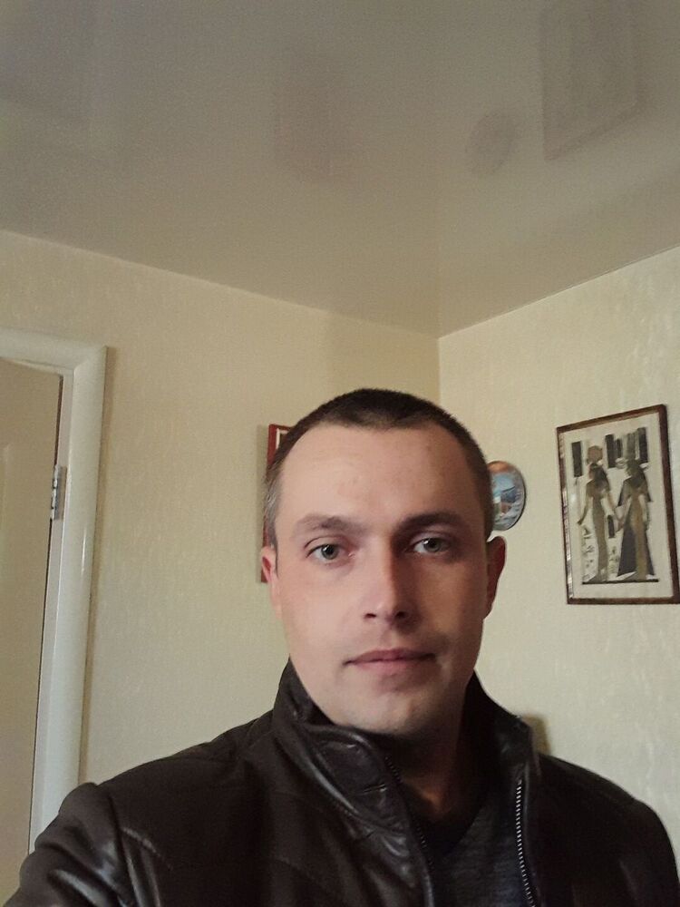  30047656  , 37 ,    