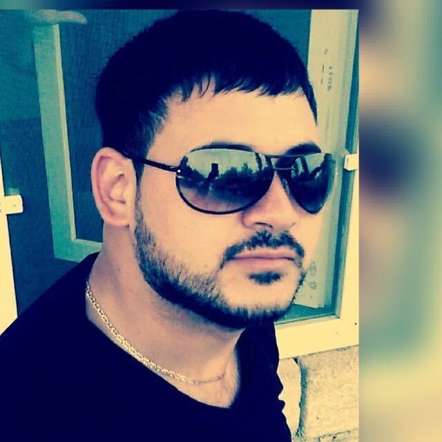  9921186  Ruslan, 39 ,    