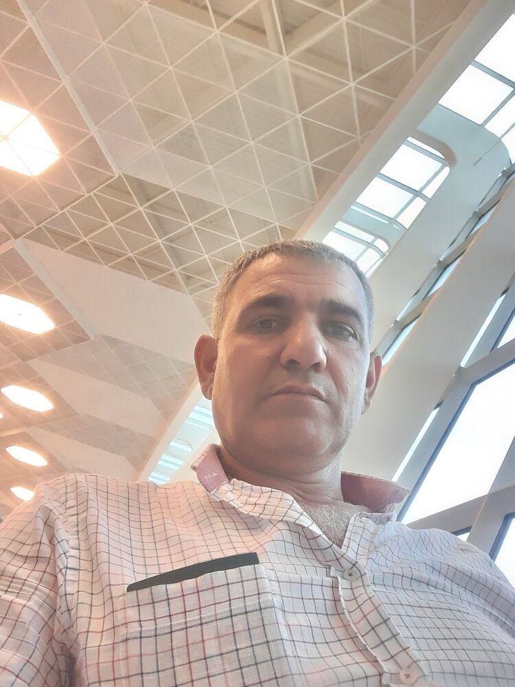  35433366  Rovsen, 49 ,    